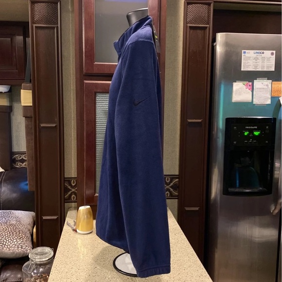 NWT Men’s Nike Fleece Pullover Size Large In Dark Navy - Picture 3 of 10